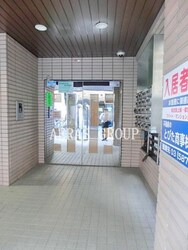 高橋マンションの物件外観写真